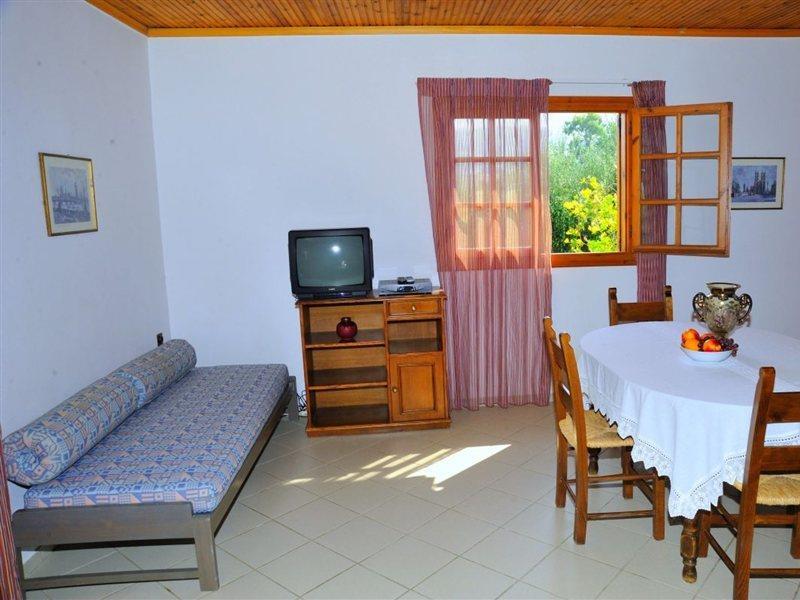 Lefkothea Villas With Large Pool, Bbq & Playground Adelianos Kampos Extérieur photo