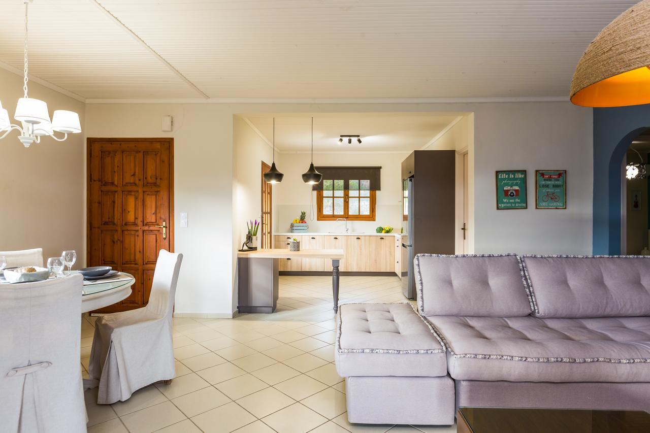 Lefkothea Villas With Large Pool, Bbq & Playground Adelianos Kampos Extérieur photo