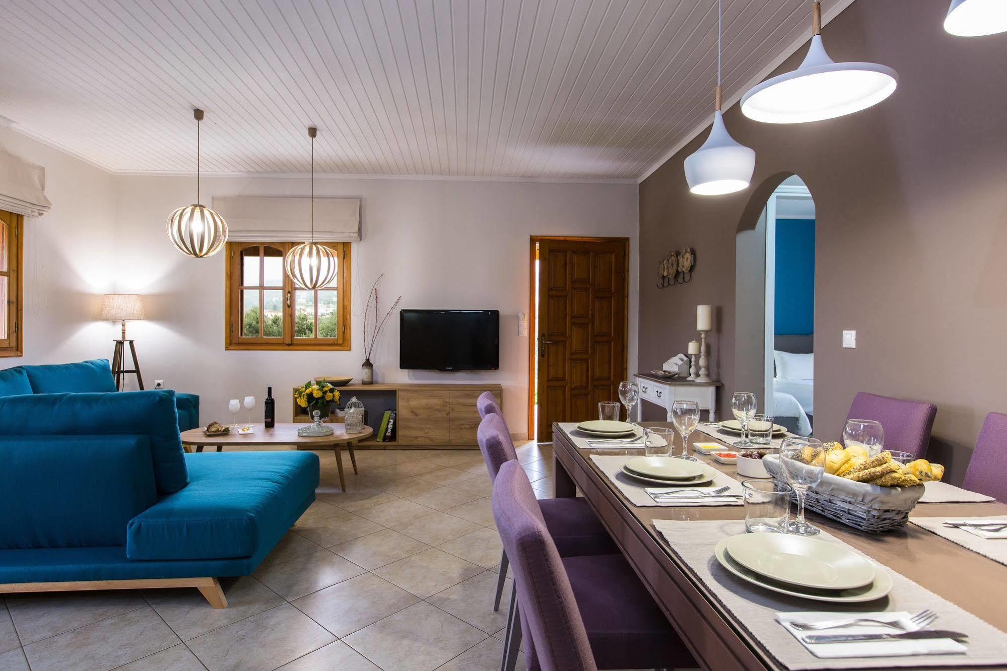 Lefkothea Villas With Large Pool, Bbq & Playground Adelianos Kampos Extérieur photo