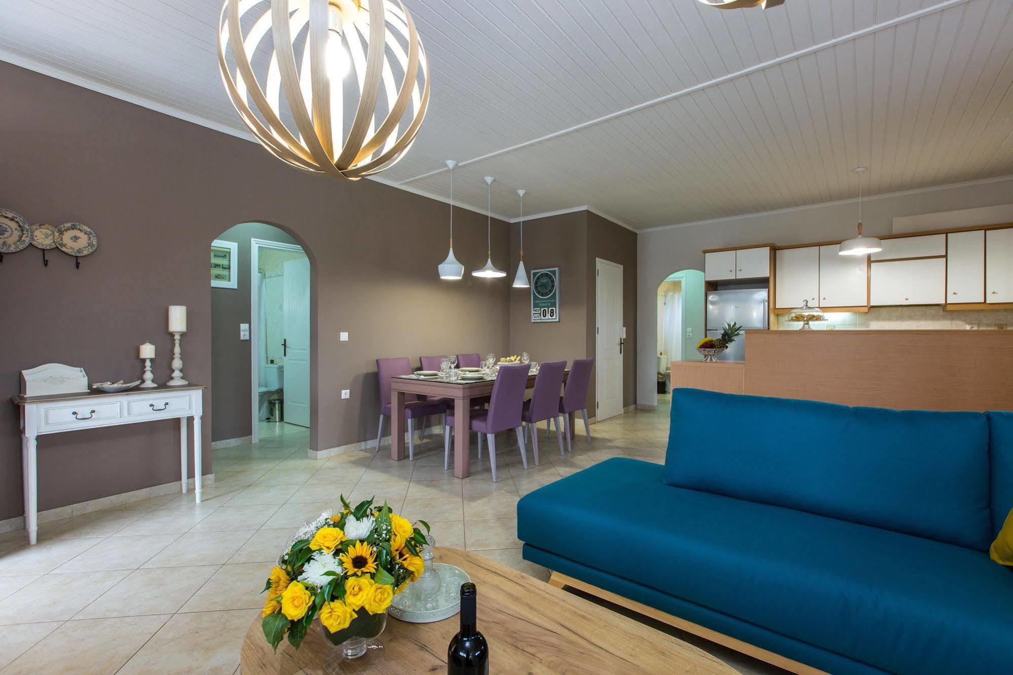 Lefkothea Villas With Large Pool, Bbq & Playground Adelianos Kampos Extérieur photo