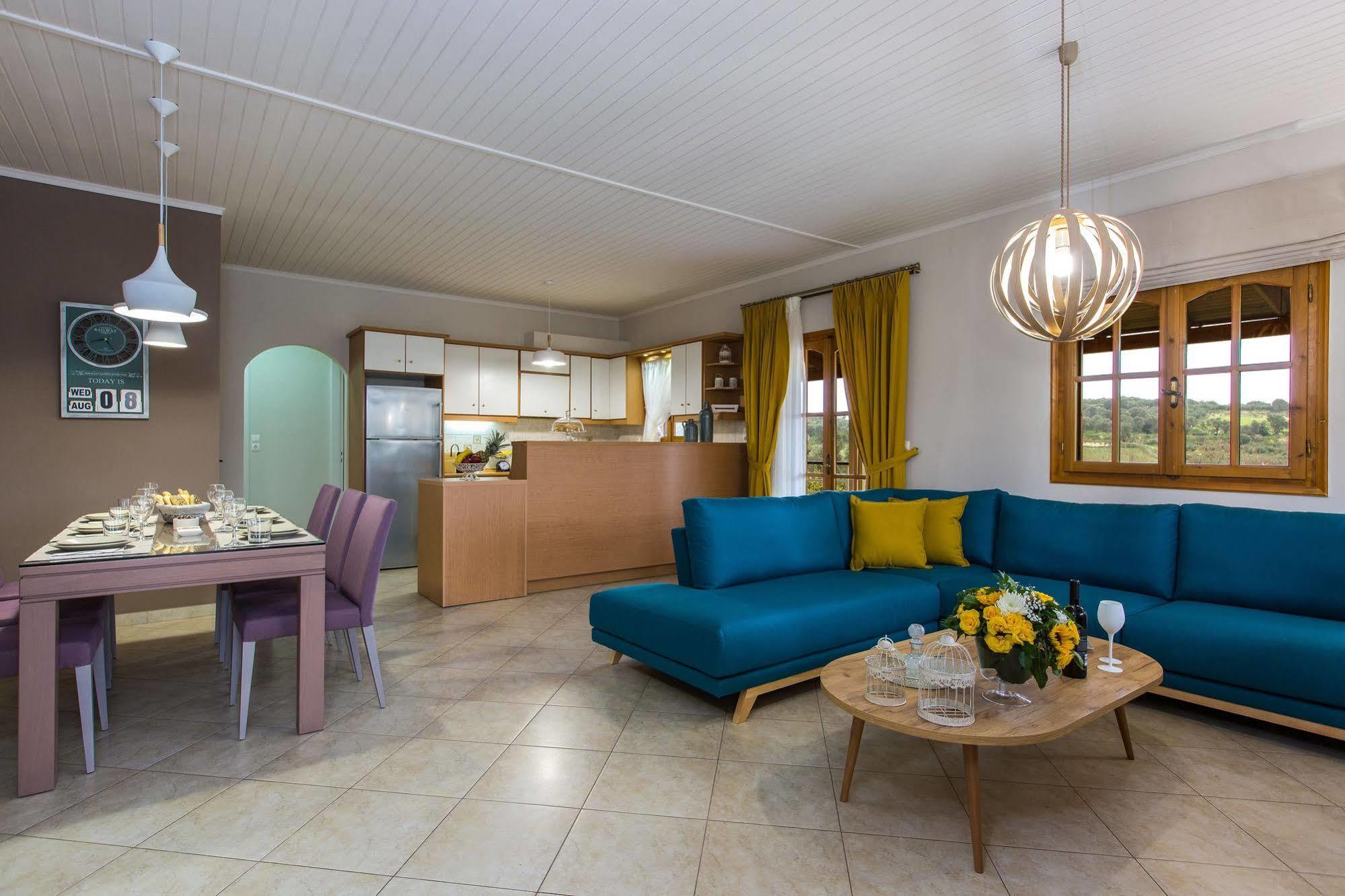 Lefkothea Villas With Large Pool, Bbq & Playground Adelianos Kampos Extérieur photo