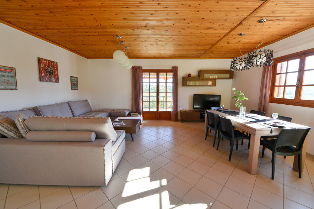 Lefkothea Villas With Large Pool, Bbq & Playground Adelianos Kampos Extérieur photo